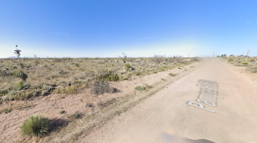  0.5 Acres for Sale in Sunshine, New Mexico