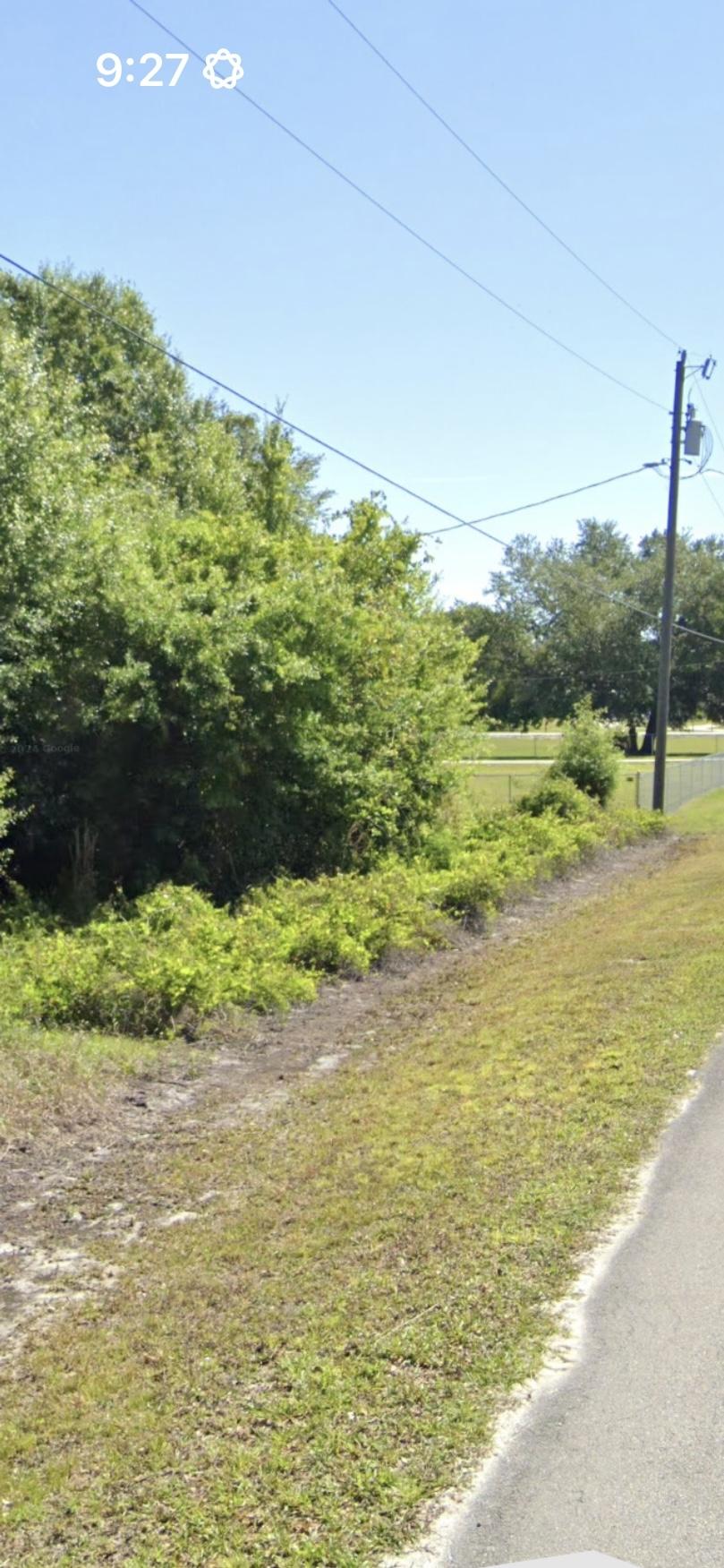2.00 Acres for Sale in Lorida, Florida