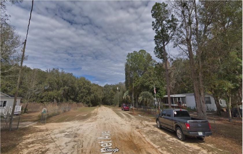 0.25 Acres for Sale in Interlachen, Florida