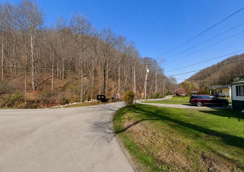 Huge Acreage Deal in Kentucky. 69 Acres of Unrestricted Land.